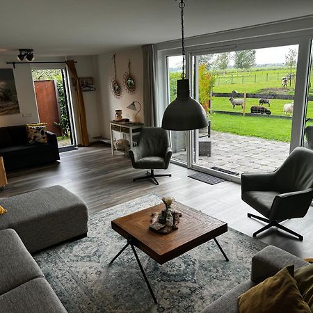 Vakantiewoning Le Garaazje 'S-Gravendeel Exterior foto